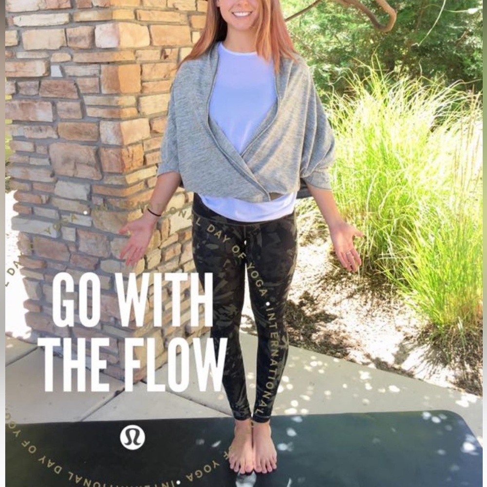 Lululemon Vinyasa Scarf (Braid)
Space Dye